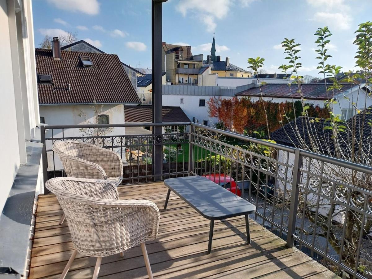 Bad Aibling City Apartment - Alpenblick Zewnętrze zdjęcie